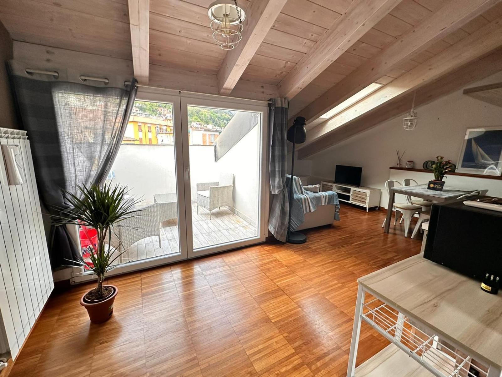 Ferienwohnung Loft&Sun La Spezia Exterior foto